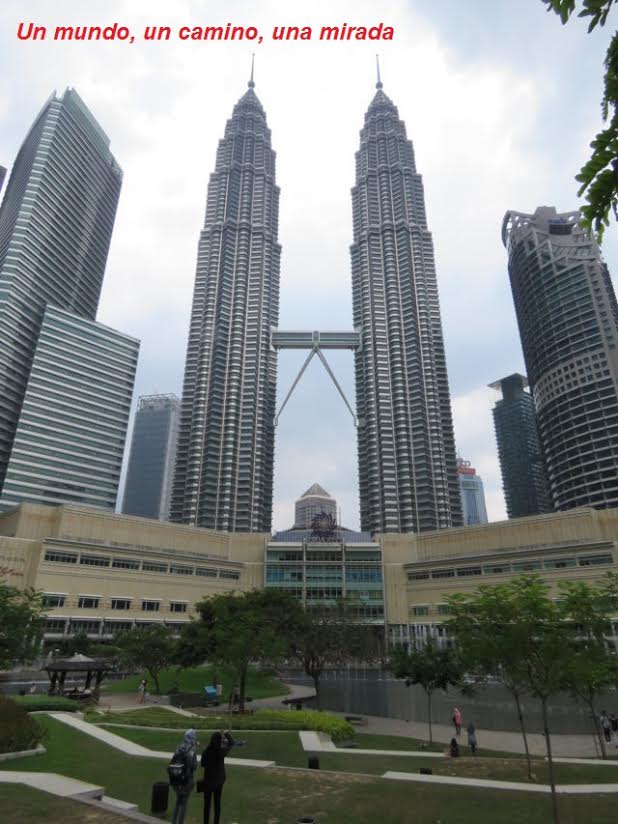 Torres Petronas - día